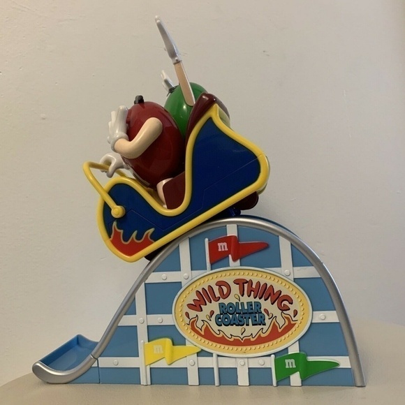 𝅺Wild Thing M&M Roller Coaster Candy Dispenser - Picture 3 of 5